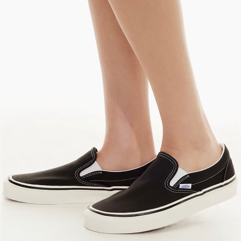 NIB Vans